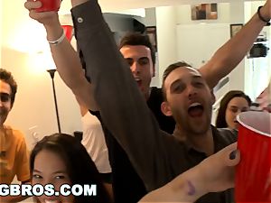 BANGBROS - How to toss a pummeling college party right