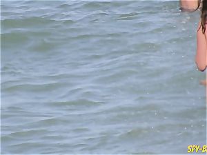 Mature nudist Amateurs Beach spycam cougar CloseUp slit